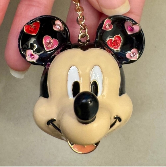 NWT MICKEY MOUSE CHARM/ KEYRING /DISNEY/WITH HEARTS🩷❤️🩷❤️🩷❤️🩷❤️🩷❤️🩷❤️🩷❤️ - Picture 4 of 8
